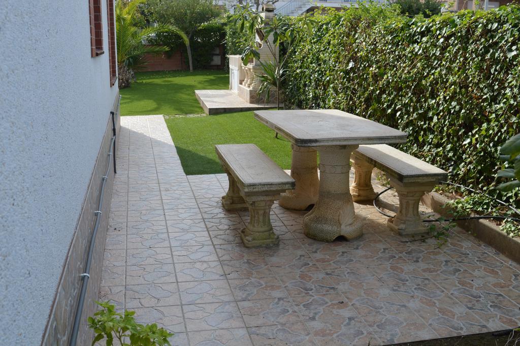 Villa Vista Cunit Cubelles Exterior foto